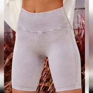 Free People Movement. Good Karma Bike Shorts - Size M/L - Ice Grey